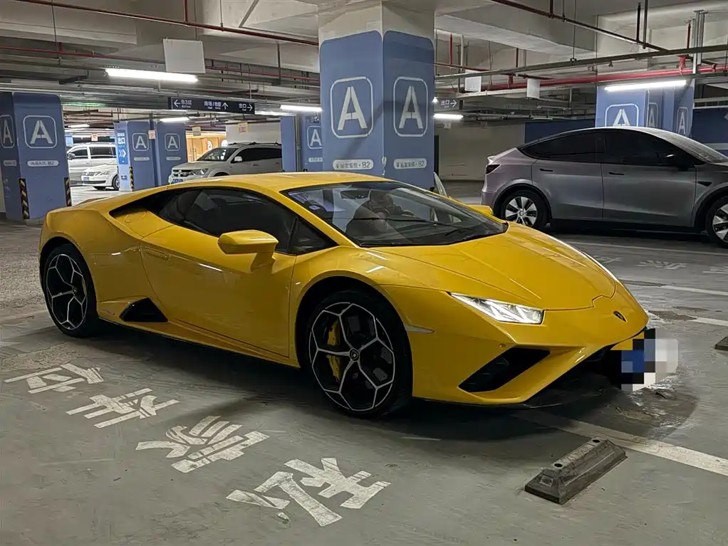 Lamborghini Huracán 2020 Huracán EVO RWD фото 3