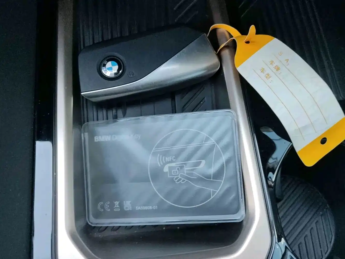 BMW 5 Series 2024 530Li Premium Luxury Package фото 15