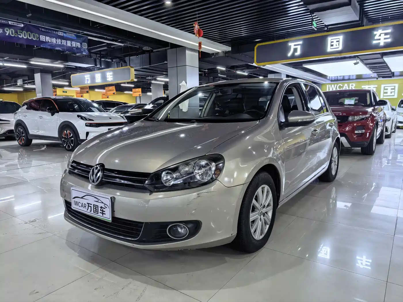 Фото 1 - Volkswagen Golf