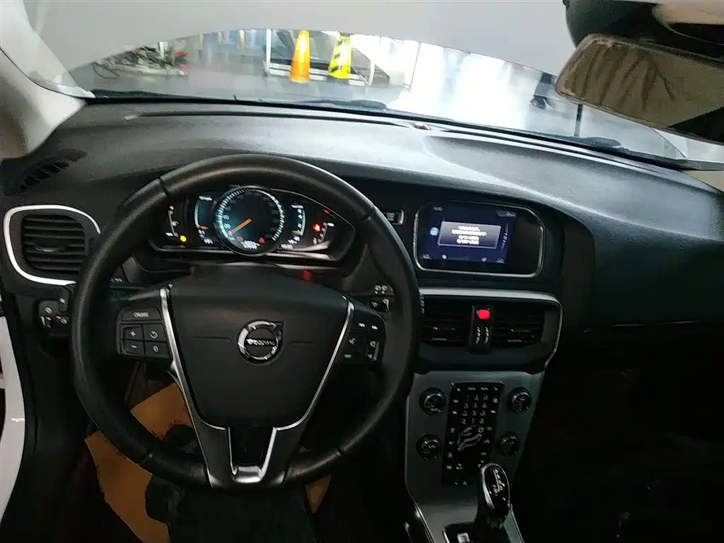 Volvo V40 2019 2019 T3 Inscription