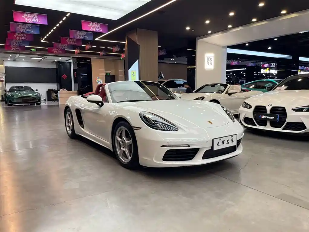 Porsche 718 2022 Boxster 2.0T фото 3