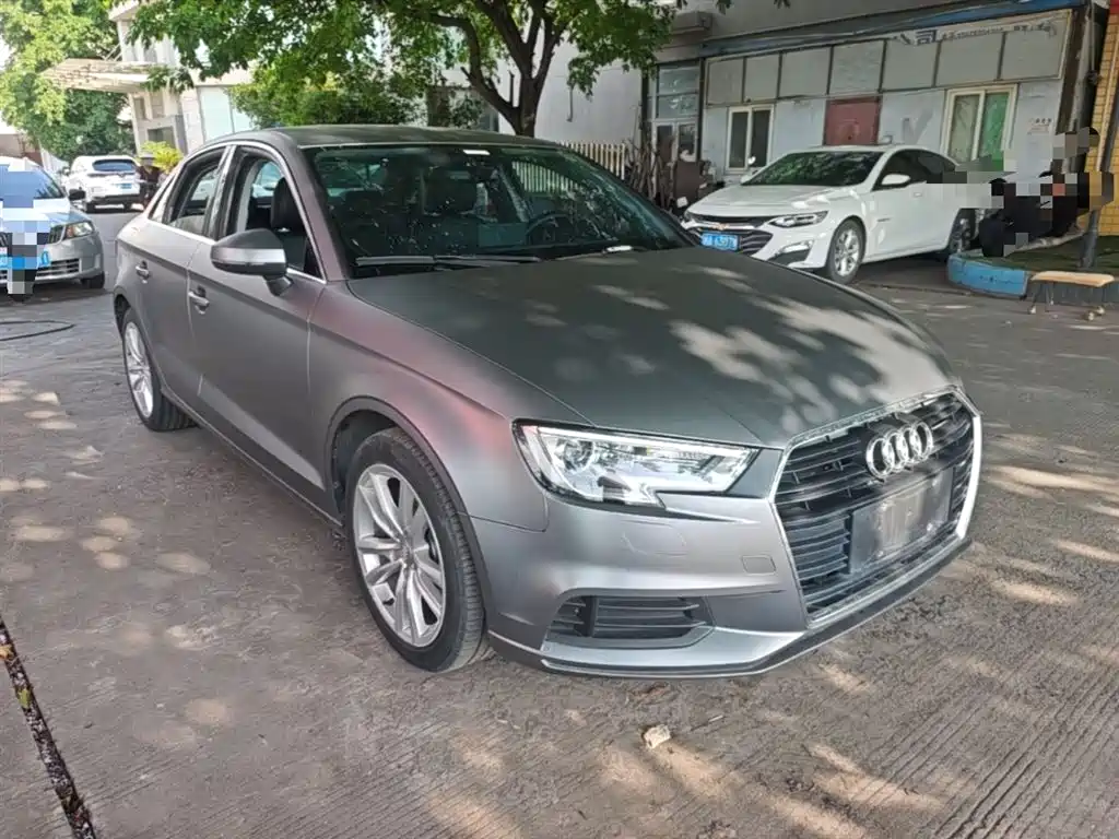 Audi A3 2017 Limousine 35 TFSI Progressive фото 4