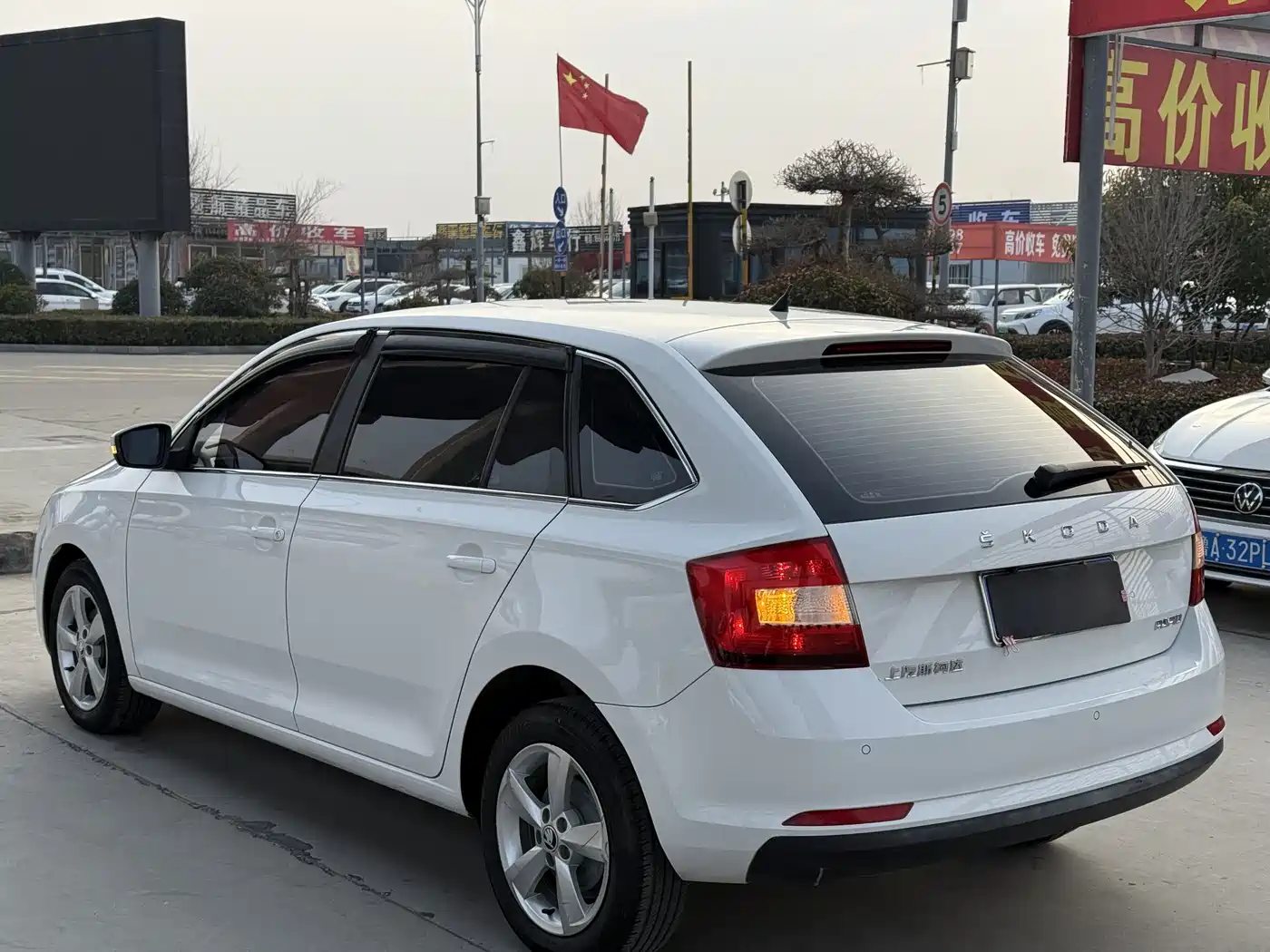 Škoda Skoda Rapid Spaceback 2019 Facelift 1.5L Automatic Comfort Version China VI фото 5