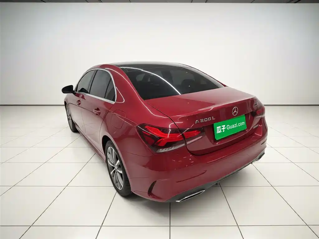 Mercedes-Benz A-Class 2021 A 200 L Sport Sedan Dynamic Type фото 23