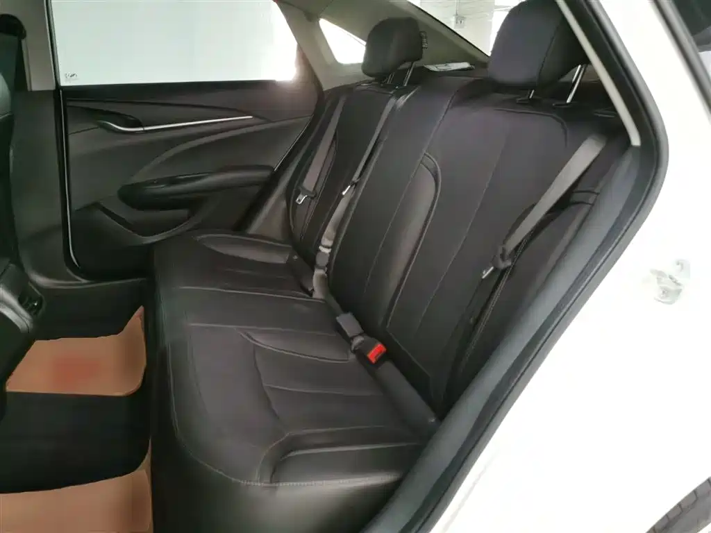 Buick Excelle 2019 18T Auto Connected Elite China VI фото 13