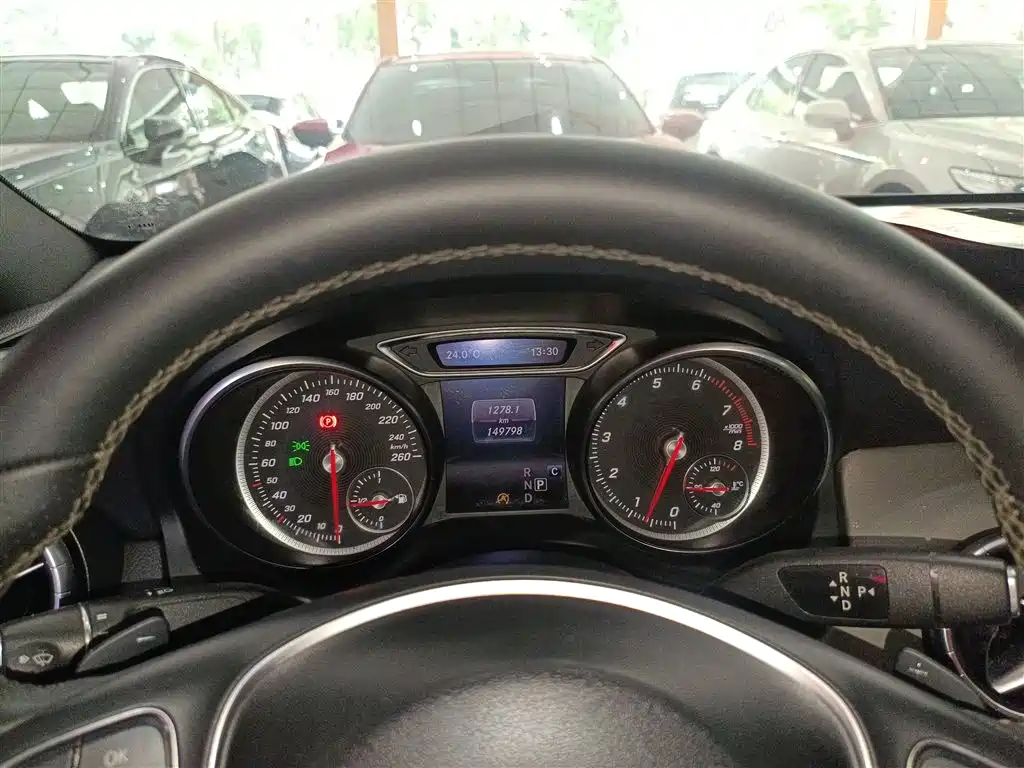 Mercedes-Benz CLA (Import) 2016 Facelift CLA 200 Sport фото 12