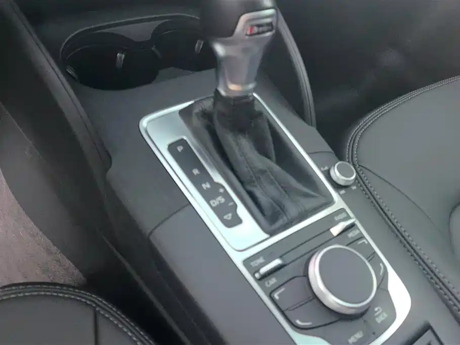 Audi A3 2015 Limousine 35 TFSI Millionth Anniversary Joyful Enjoyment Type фото 16