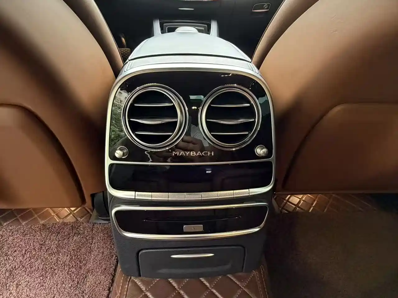 Mercedes-Benz Maybach S-Class 2020 S 450 4MATIC Collector's Edition фото 7