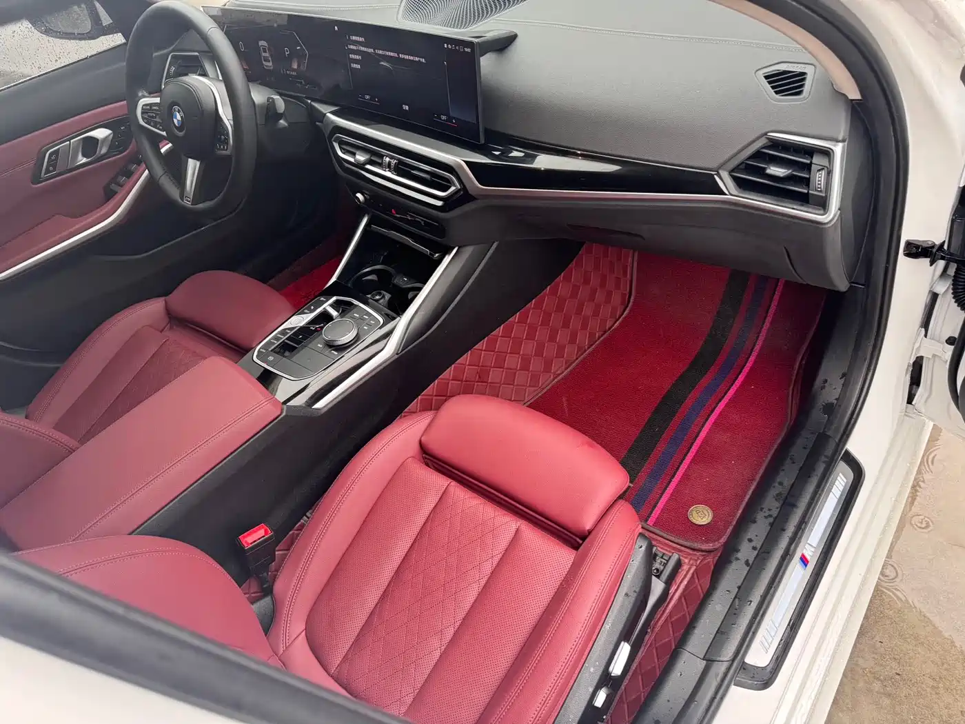 BMW 3 Series 2023 320Li M Sport Package фото 13