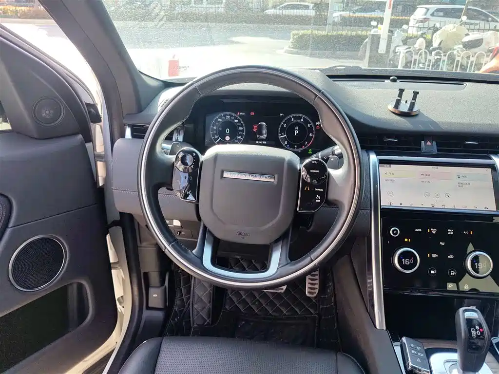Land Rover Discovery Sport 2020 249PS R-Dynamic Performance фото 11