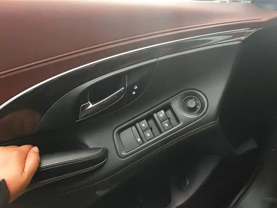 Buick LaCrosse 2013 2.4L SIDI Luxury Comfort фото 7