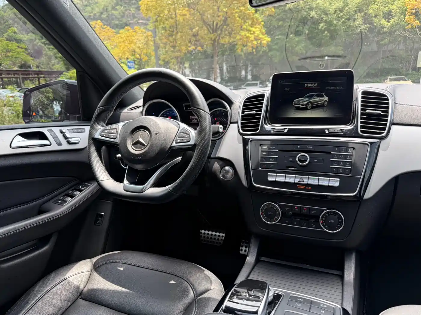 Mercedes-Benz GLE 2017 GLE 450 AMG 4MATIC фото 9