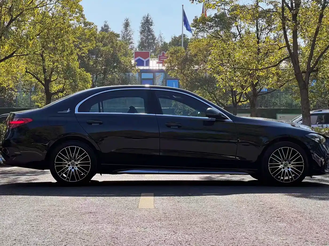 Mercedes-Benz C-Class 2022 C 260 L Sport Edition фото 4