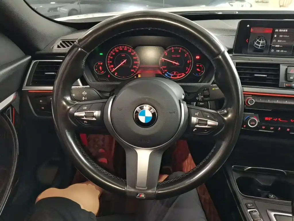 BMW 3 Series GT 2021 2020 320i M Sport Package