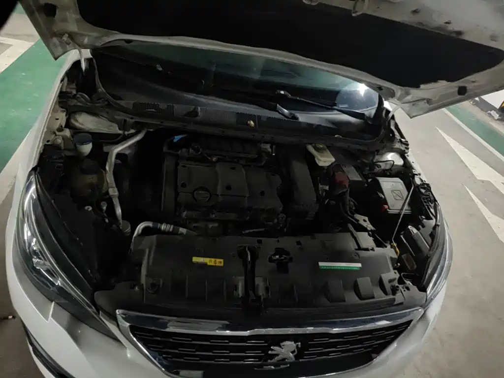 Peugeot 308 2018 2018 1.6L Auto Luxury Edition