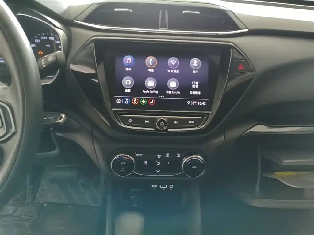 Chevrolet Trailblazer 2019 435T Redline CVT FWD Sport Edition (China VI) фото 9