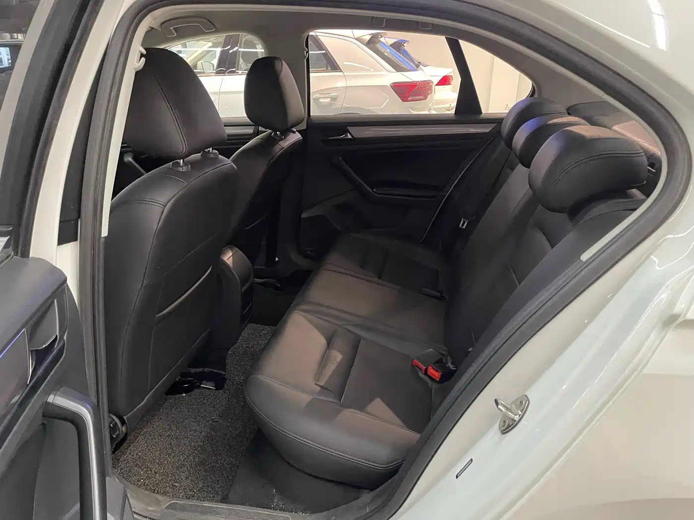 Volkswagen Bora 2018 1.5L Automatic Fashion фото 9