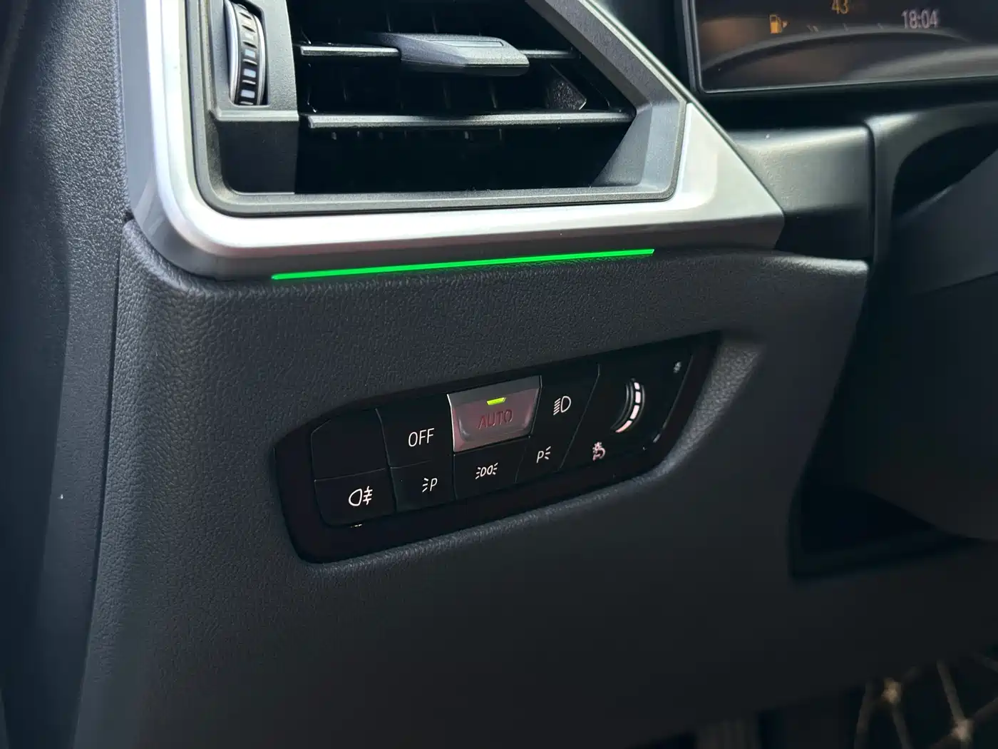 BMW 3 Series 2023 325Li M Sport Package фото 17
