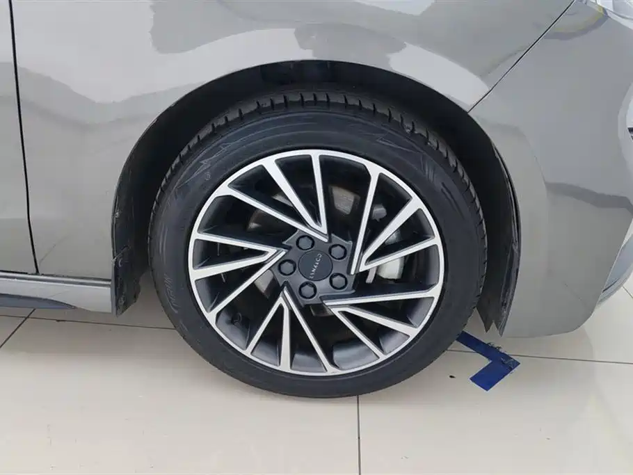 Lynk & Co 03 2022 1.5TD DCT Power Plus фото 6