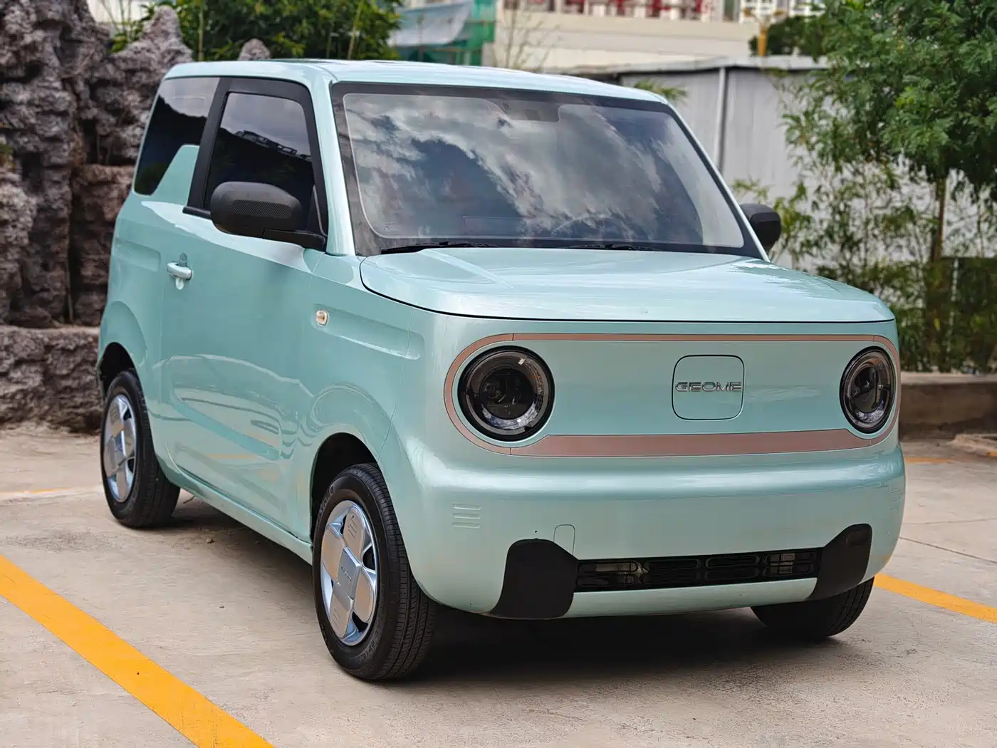 Geely Galaxy Panda 2023 Panda Mini 200km Endurance Bear фото 3