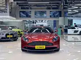 Фото 2 - Aston Martin DB11