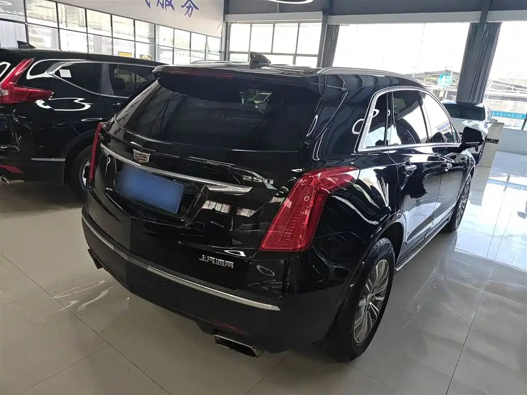 Cadillac XT5 2018 25T Luxury фото 5