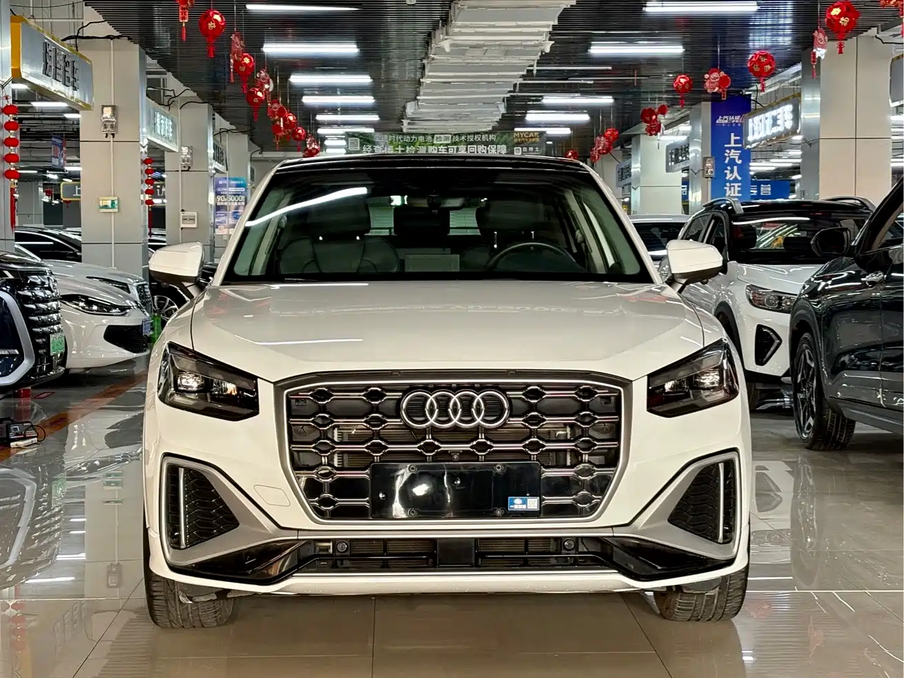 Audi Q2L, миниатюра 2