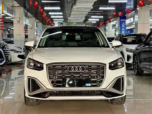 Audi Q2L 2022 35 TFSI Progressive Dynamic — фото 2