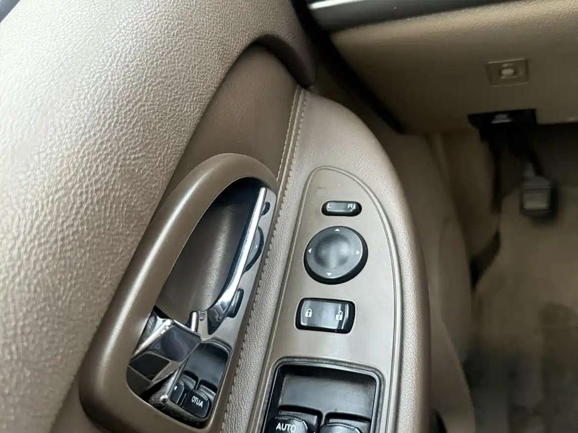 Фото 13 - Buick GL8