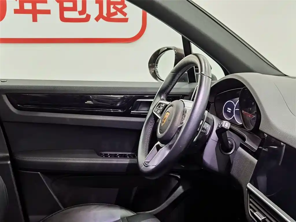 Porsche Cayenne 2019 Cayenne 3.0T фото 22
