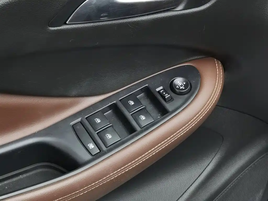 BUICK ANGKEWEI PLUS