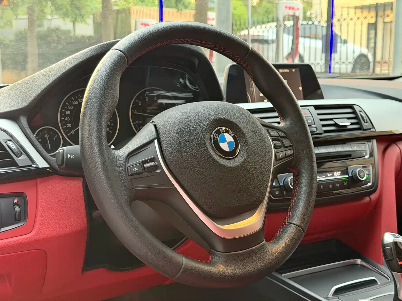 BMW 4 Series 2016 420i Design Package фото 10