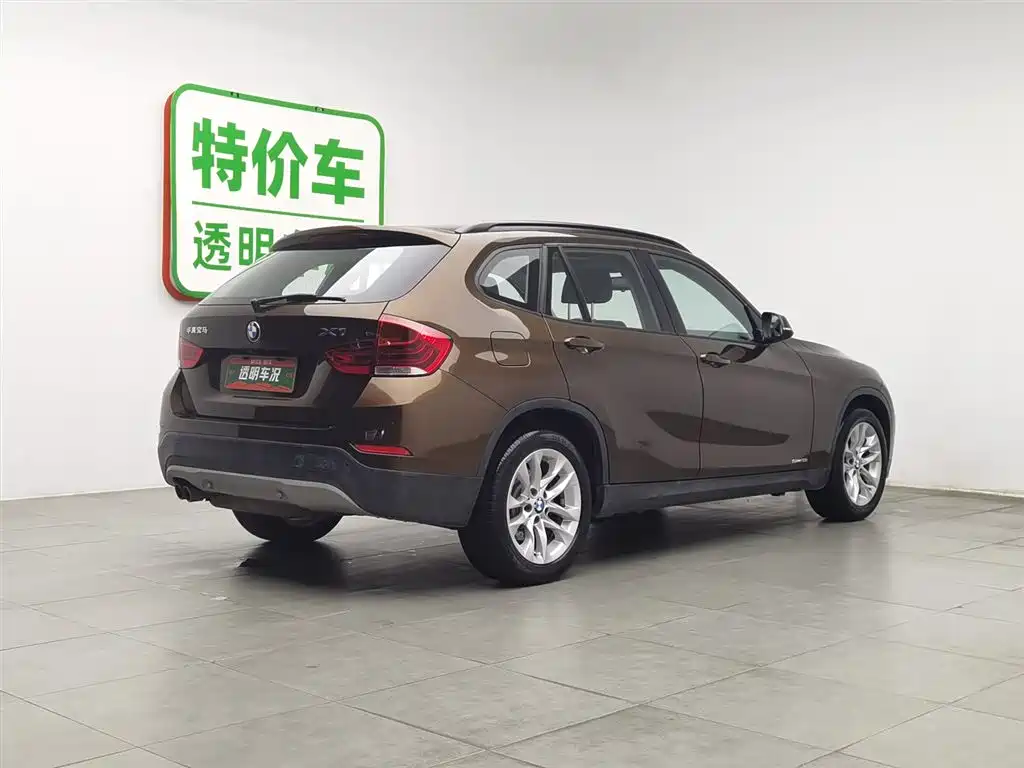 BMW X1 2015 Model sDrive18i Fashion Advanced Edition фото 2