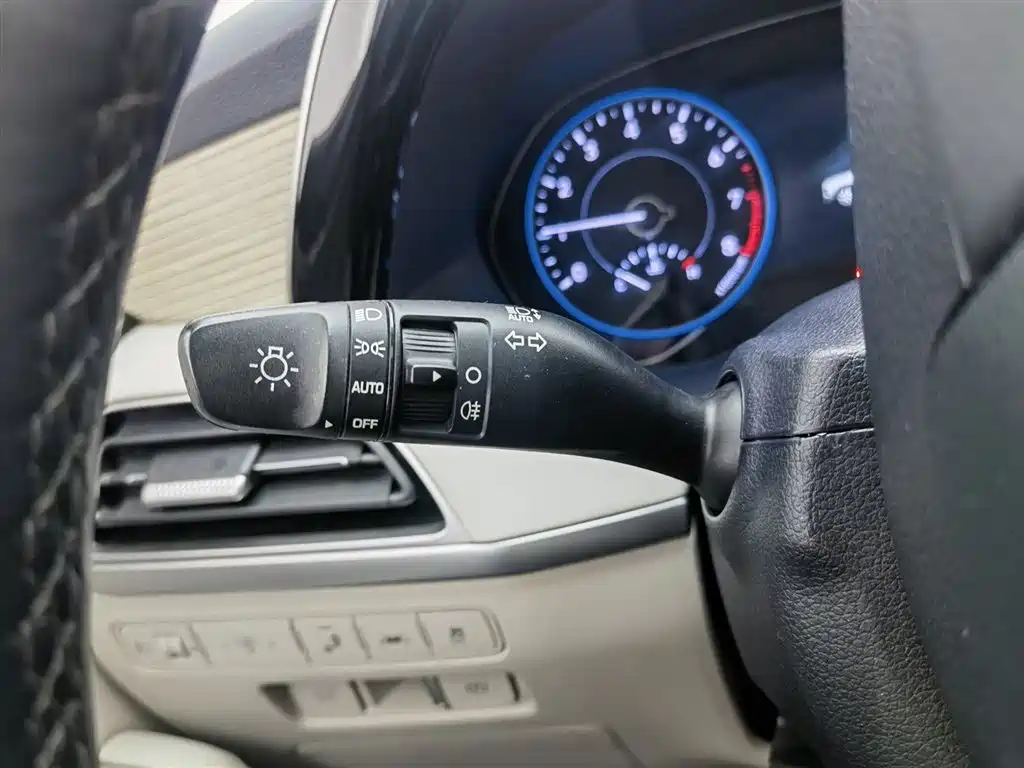 Hyundai Palisade 2021 3.5L Automatic 4WD GLS фото 21