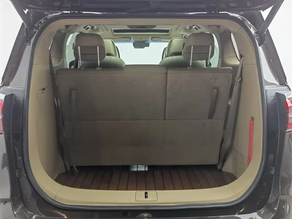 Buick GL8 2021 ES Landlord 653T Luxury фото 16
