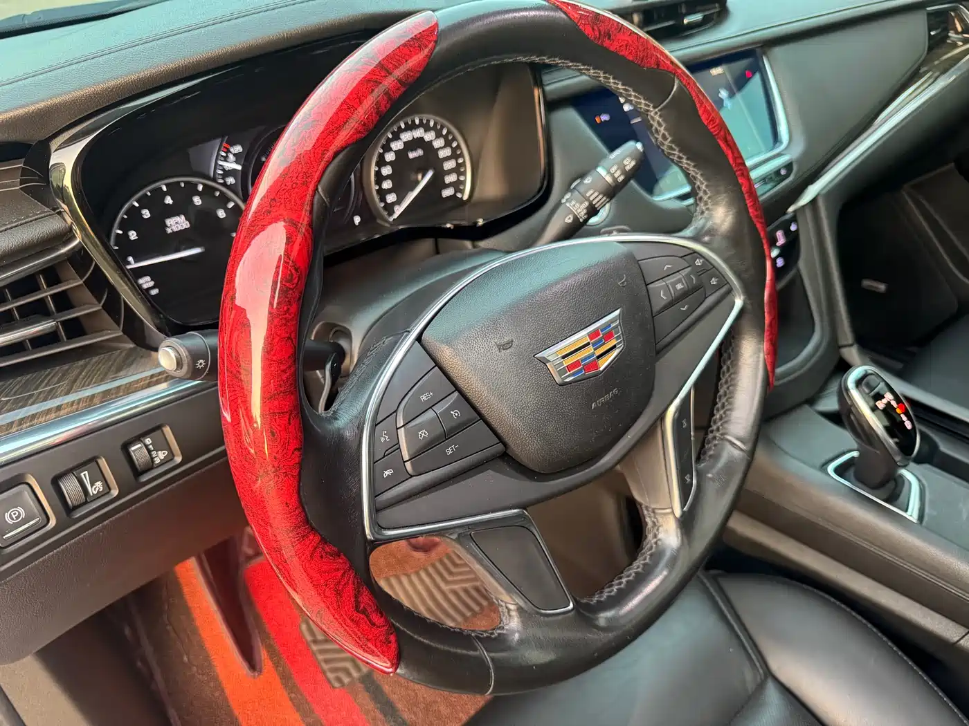 Cadillac XT5 2018 25T Luxury фото 14