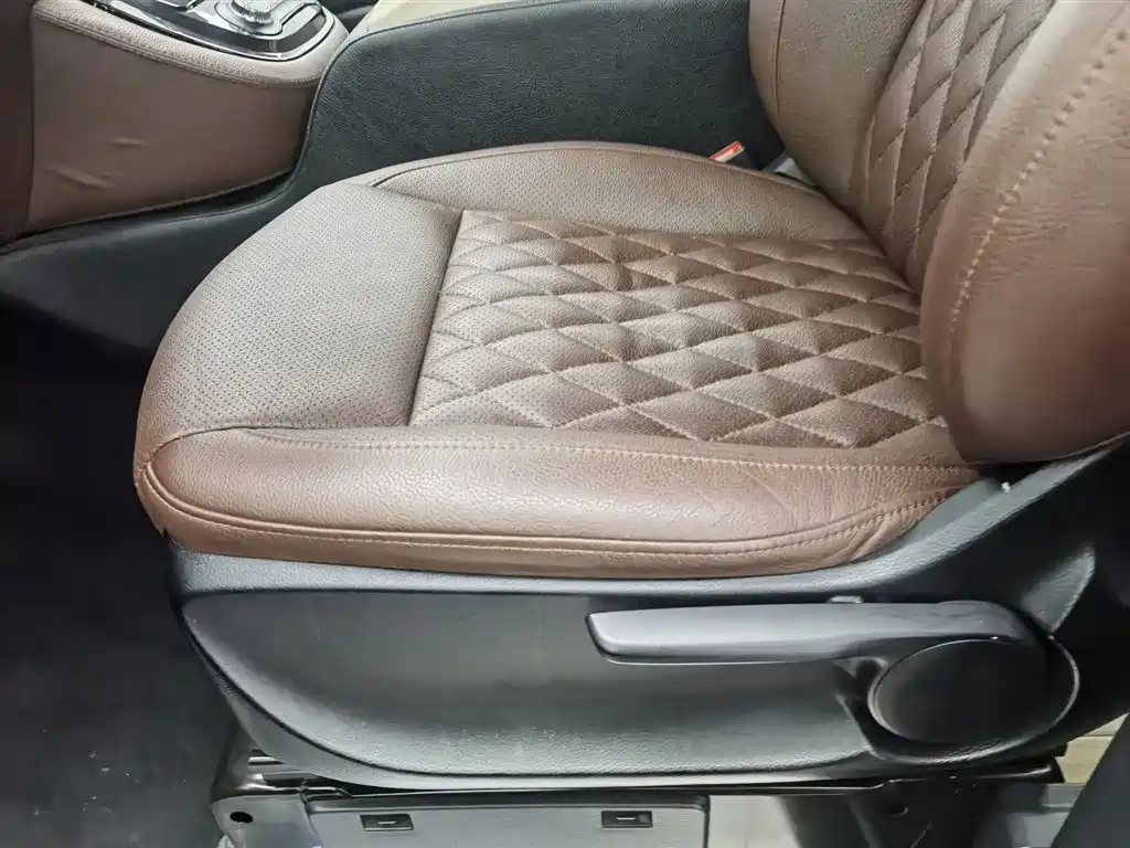 Mercedes-Benz Vito 2018 2.0T Business China V фото 20