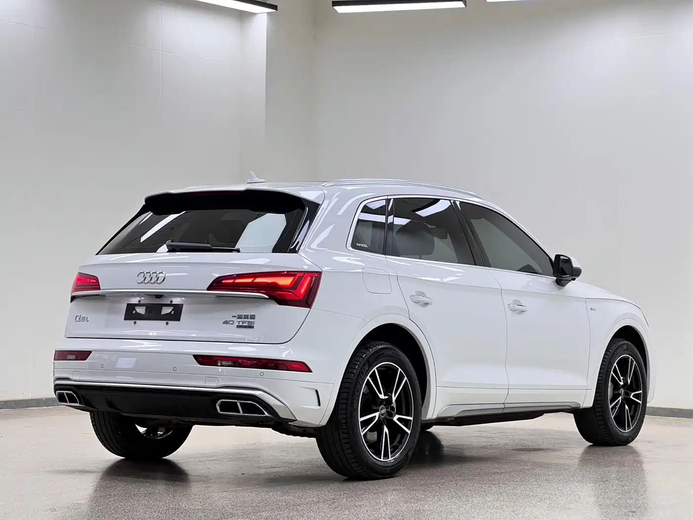 Audi Q5L 2023 40T Luxury Dynamic фото 25