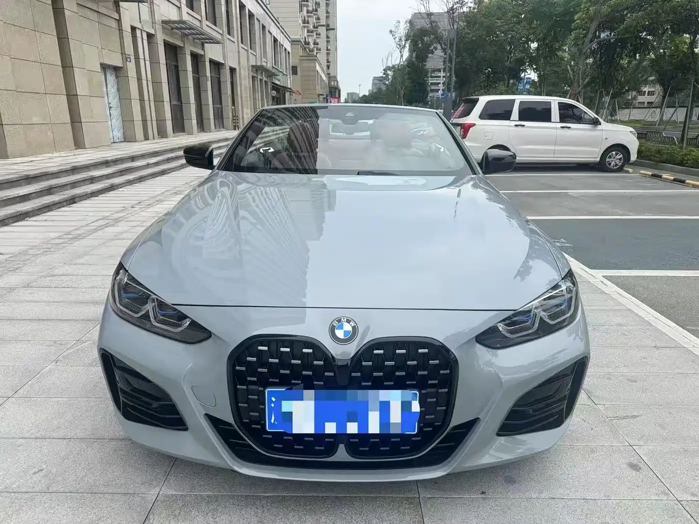 BMW 4 Series 2022 425i Convertible M Sport Shadow Night Package фото 3