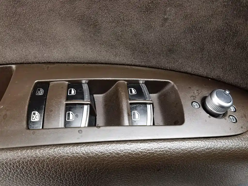Audi Q7 2014 35 TFSI Progressive фото 9