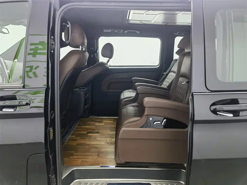 Mercedes-Benz Vito 2018 2.0T Business China V фото 15
