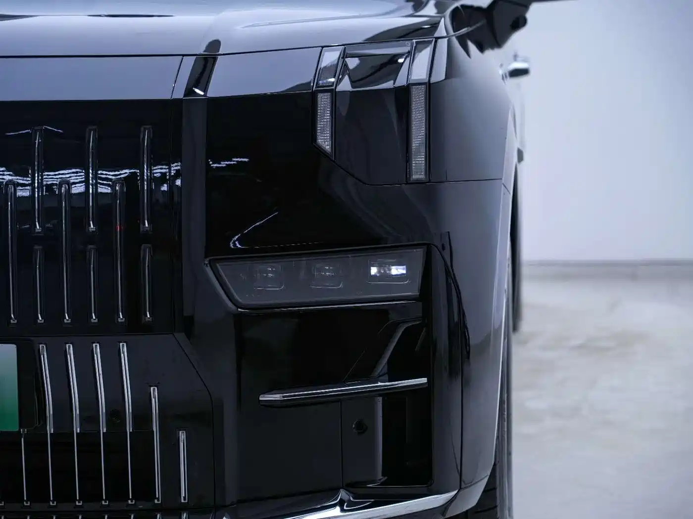 ZEEKR EXTREME KRYPTON 009