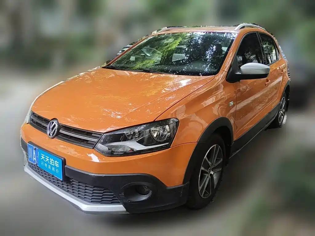 Фото 1 - Volkswagen Polo