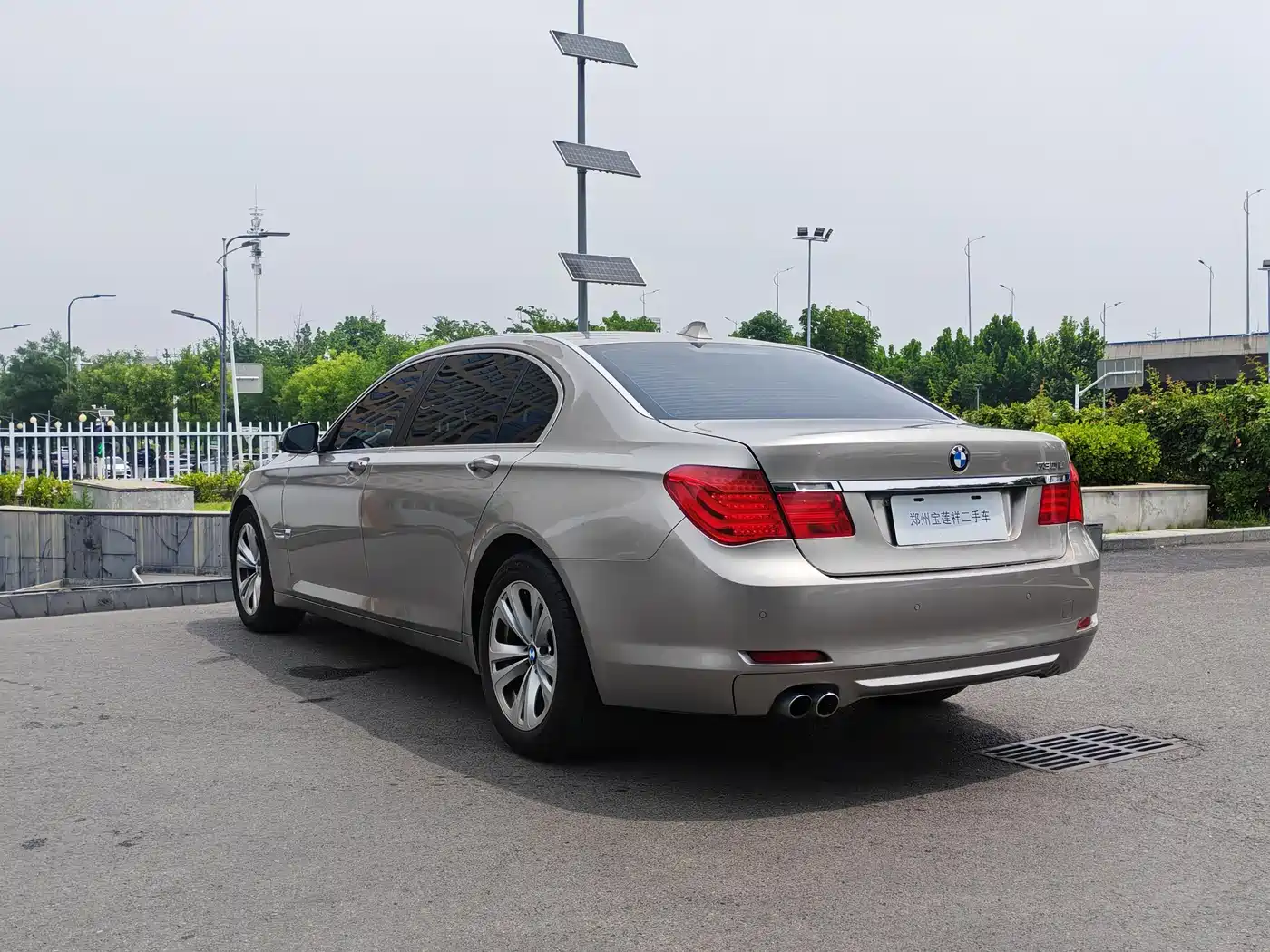 Фото 4 - BMW 7 Series
