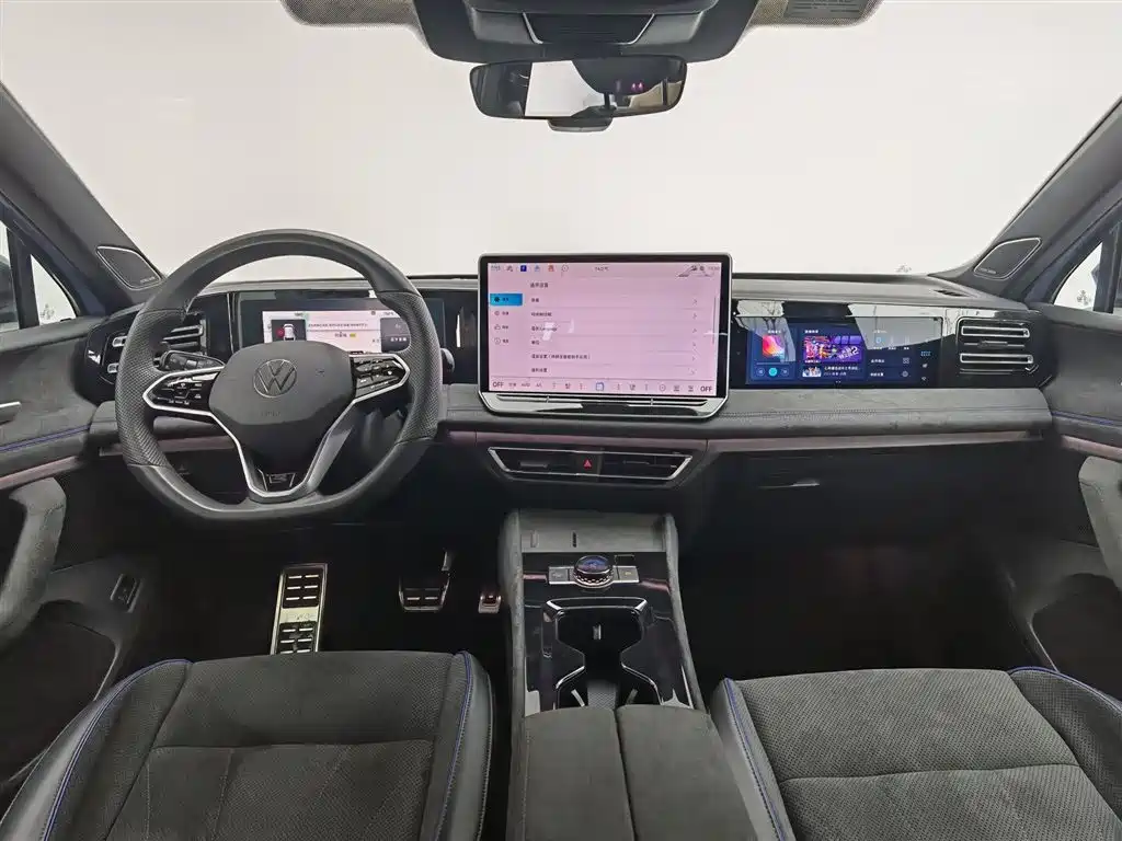 Volkswagen Tiguan L 2024 PRO 380TSI 4WD R-Line Premium Edition фото 5