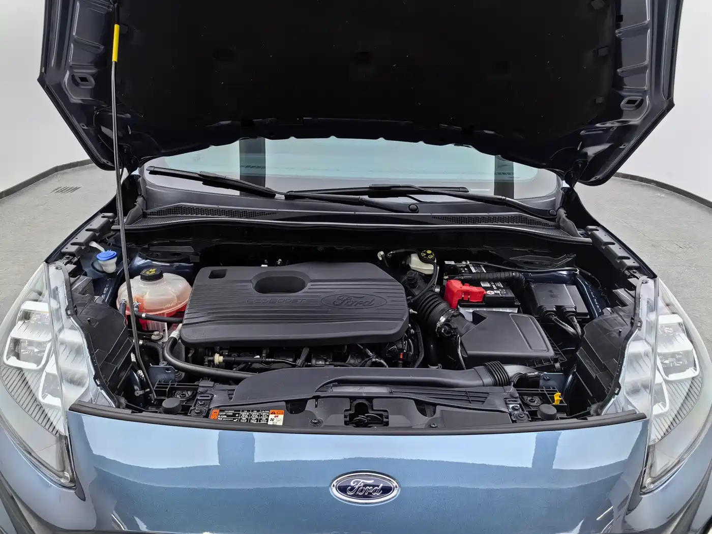 Ford Escape 2022 2020 EcoBoost 245 AWD ST-LINE