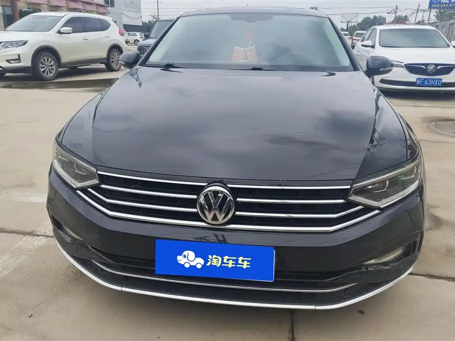 Volkswagen Magotan 2020 330TSI DSG Leading фото 2