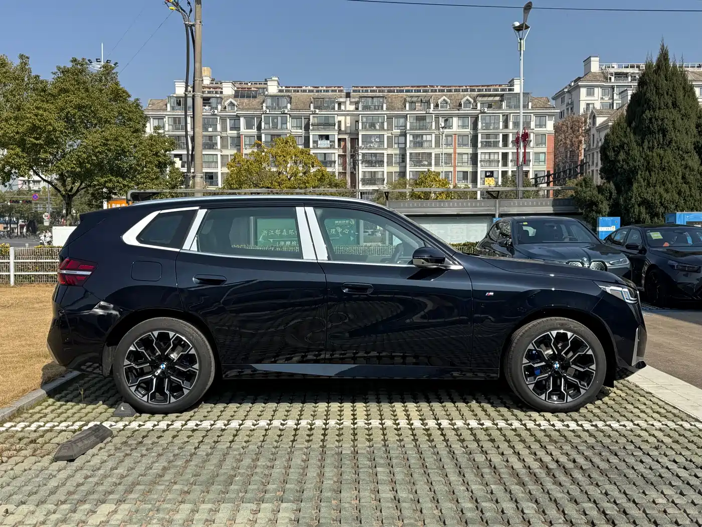 BMW X3 2025 xDrive30L Premium M Sport Package фото 7