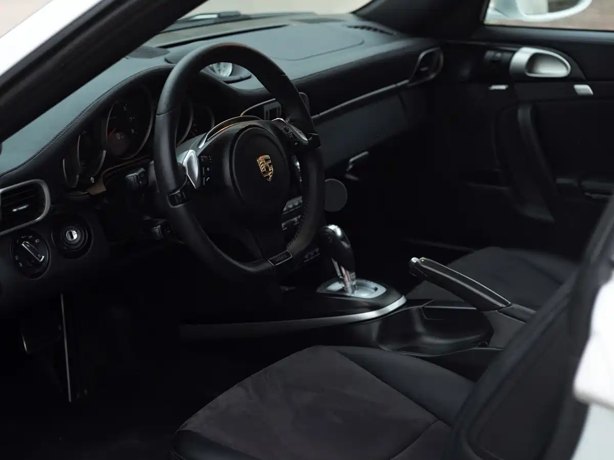 Porsche 911 2010 Carrera 4S 3.8L фото 19
