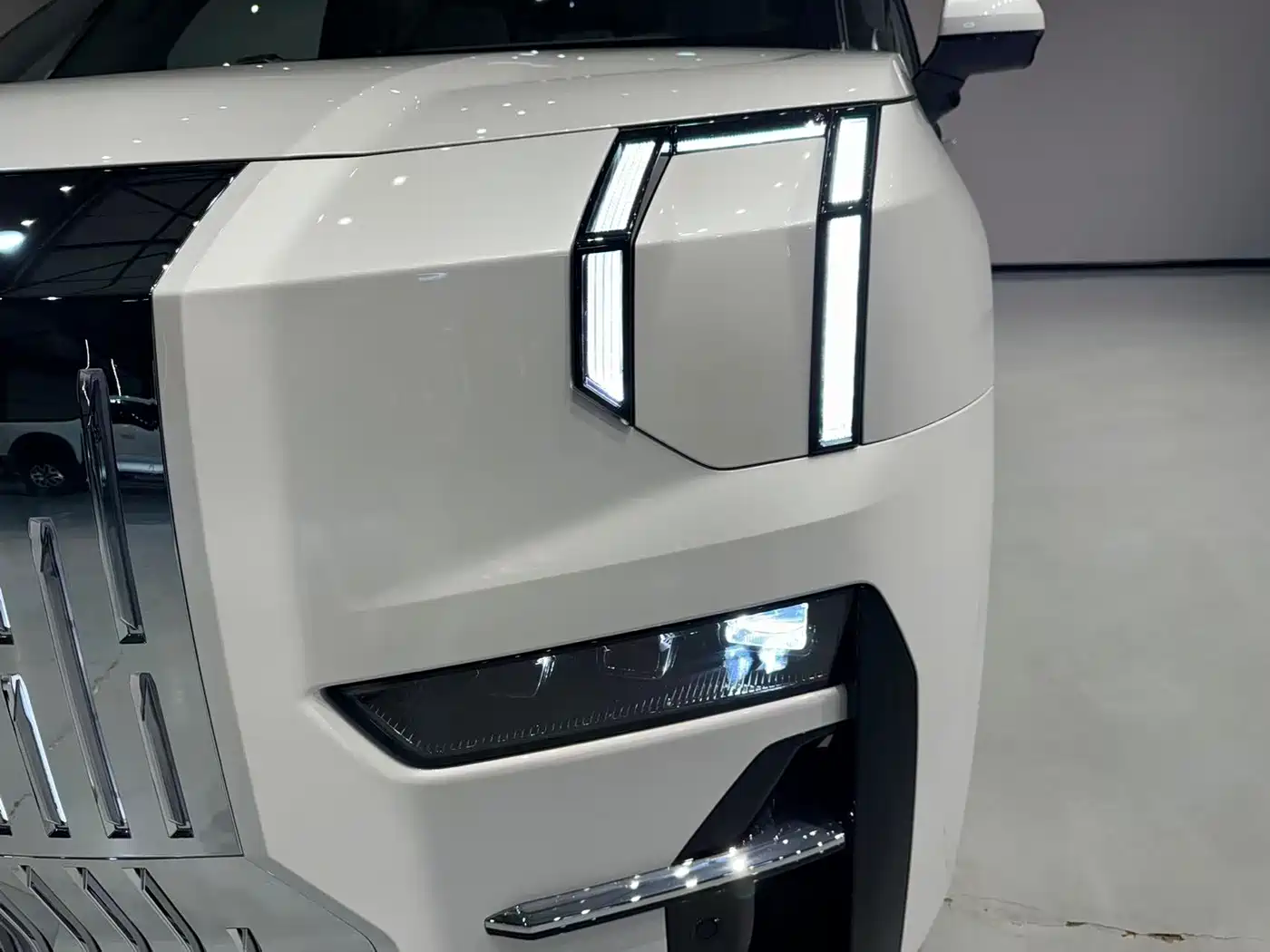 ZEEKR EXTREME KRYPTON 009